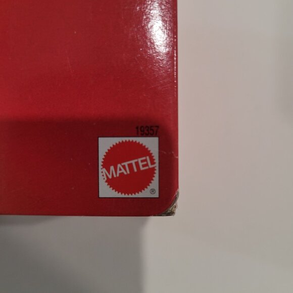 1998 Avon Exclusive Winter Splendor Barbie Doll Special Edition 19357 NRFB New - Picture 5 of 7